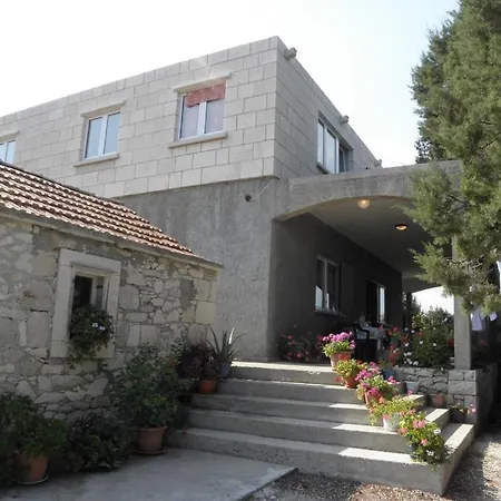 House Лумбарда