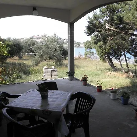 Апартаменты House *